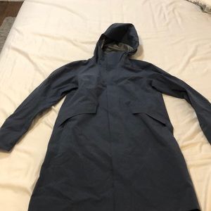 Arc’teryx Women’s Sandra Coat Small Blue Near New